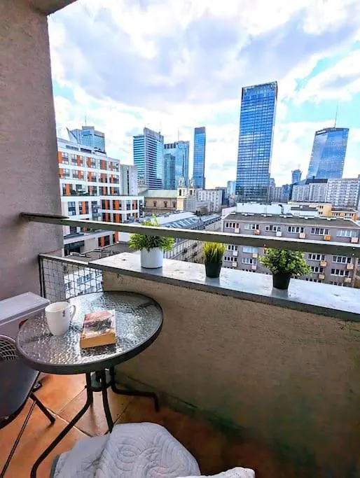 2-Rm. Skyline View. Center. Apartment Warsaw 0*,